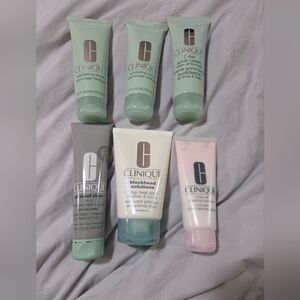 Clinique Scrub and Cleanser Bundle